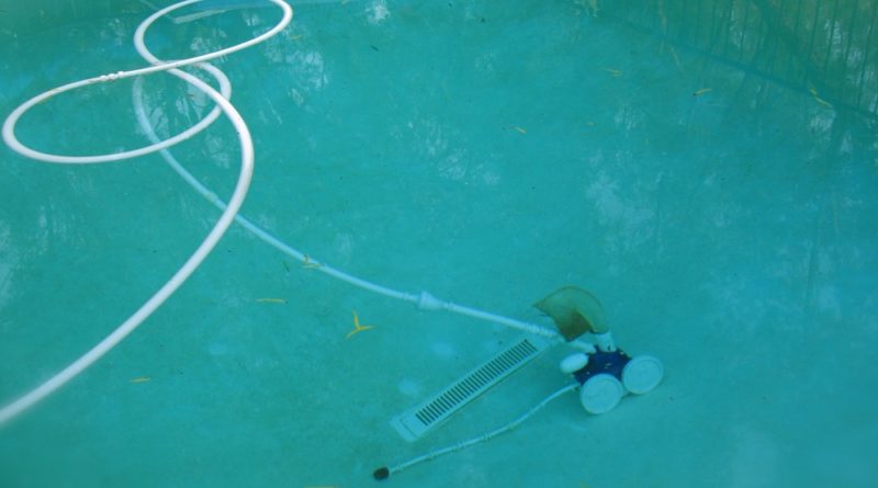 robot nettoyeur piscine