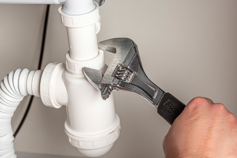 déboucher siphon évier cuisine