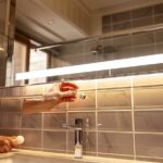 Comment remplacer facilement les LED de votre miroir de salle de bain : guide pratique étape par étape