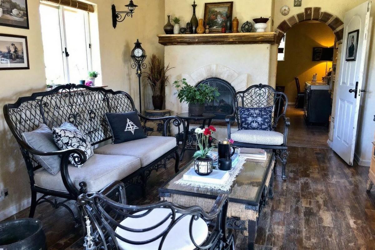 Artisanat d’art : comment le fer forgé redonne du caractère à une maison ancienne
