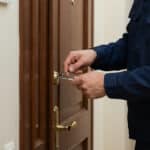 outils serrurier ouverture porte