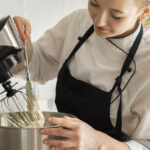 Quels équipements de cuisine permettent vraiment de gagner du temps au quotidien ?