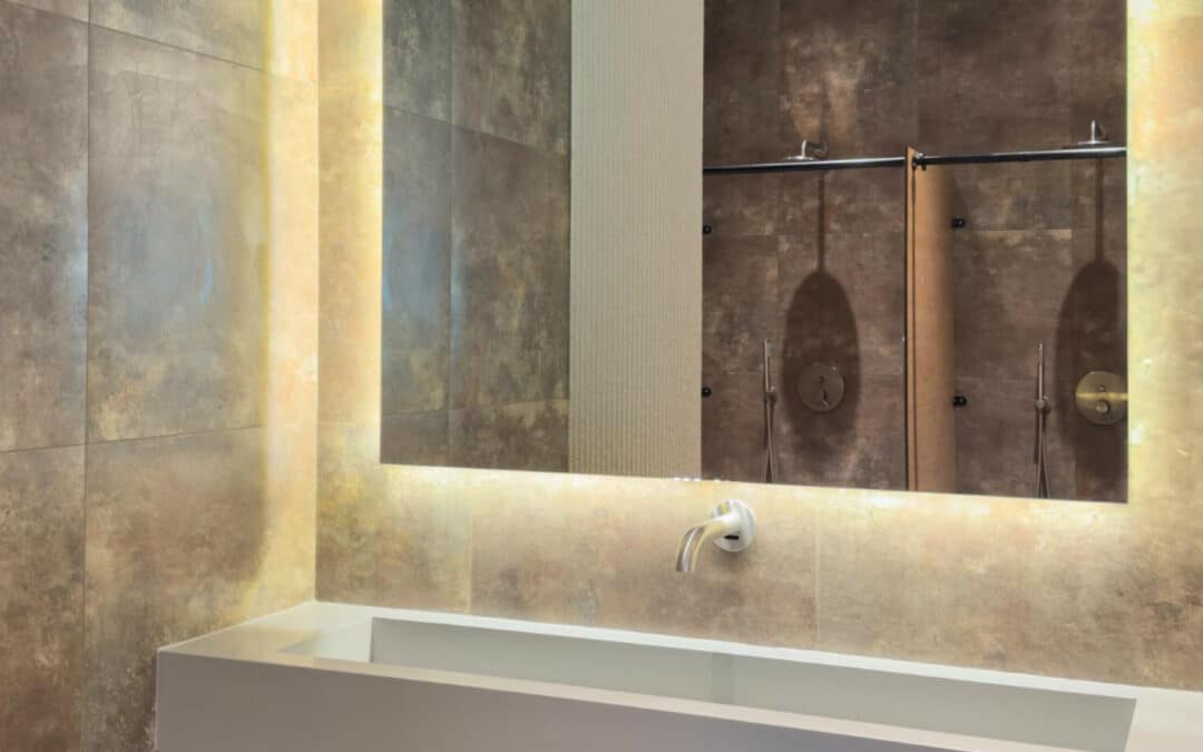 Miroir personnalisé : agrandir et sublimer vos espaces de façon unique